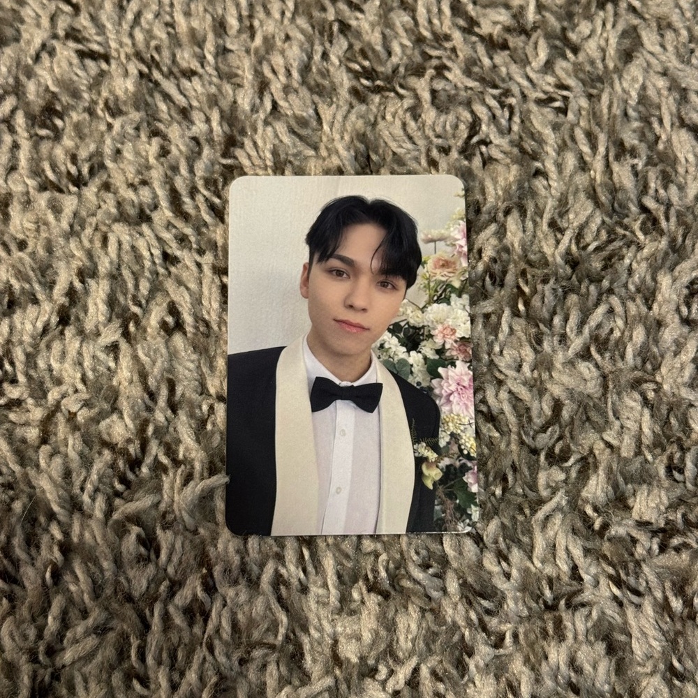 Official Seventeen FML Vernon Carat Version Photocard